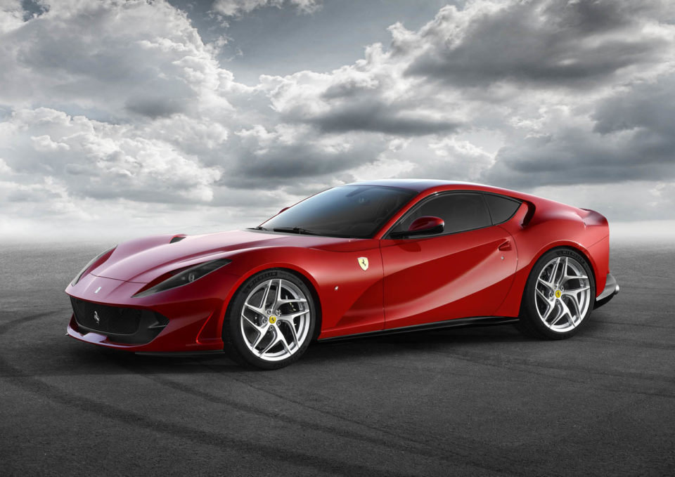 Photo officielle Ferrari 812 Superfast (2017)