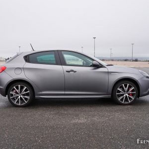 Photo profil essai Alfa Romeo Giulietta Pack Veloce (2017)