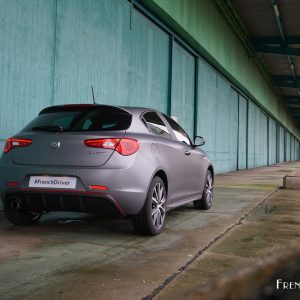 Photo 3/4 arrière Alfa Romeo Giulietta Pack Veloce (2017)