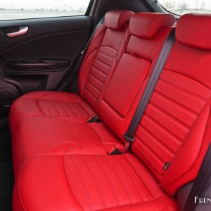 Photo banquette arrière cuir rouge Alfa Romeo Giulietta Pack Ve