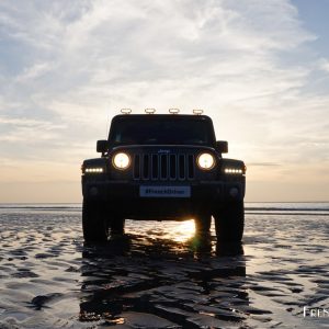 Photo face avant Jeep Wrangler (2017)