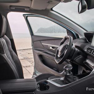 Photo sièges avant Peugeot 5008 II (2017)