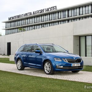 Photo 3/4 avant Škoda Octavia Combi break restylée (2017)