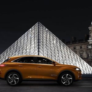 Photo officielle profil DS 7 Crossback (2017)