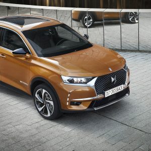 Photo officielle 3/4 avant DS 7 Crossback (2017)