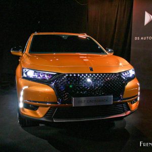 Photo face avant DS 7 Crossback – Présentation à Paris (Févri