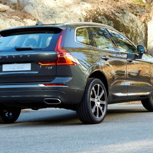 Photo 3/4 arrière Volvo XC60 T6 Inscription (2017)