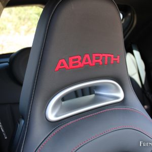 Photo logo Abarth 695 XSR Yamaha Limited Edition (2017)
