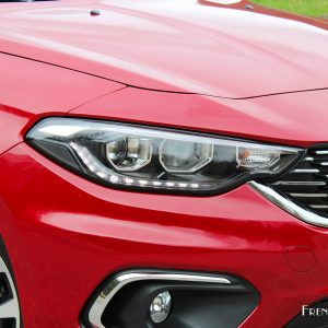 Photo essai feu avant Fiat Tipo 5 portes DCT (2017)