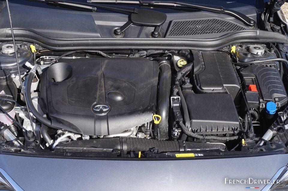 Photo moteur 2.2 Diesel 170 ch Infiniti QX30 (2017)