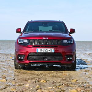 Photo face avant Jeep Grand Cherokee SRT (2017)