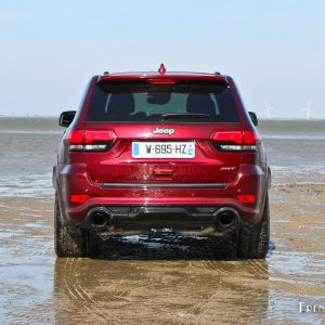 Photo face arrière Jeep Grand Cherokee SRT (2017)