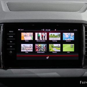 Photo applications écran tactile Škoda Karoq – Présentation