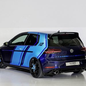 Photo 3/4 arrière Volkswagen Golf GTI First Decade Concept (201