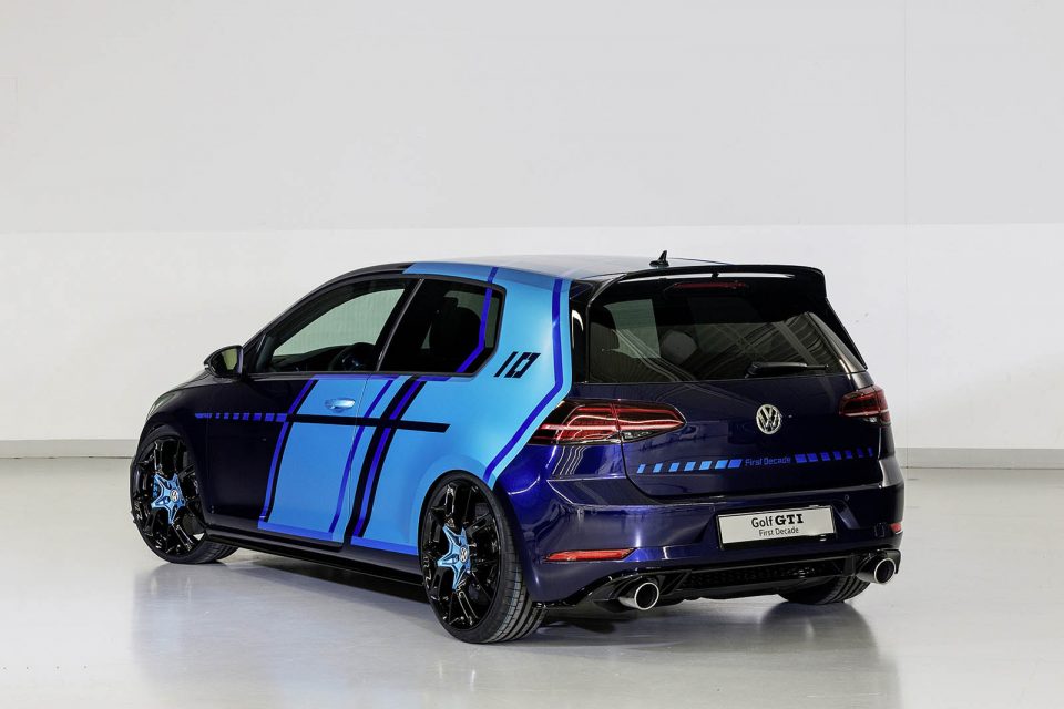 Photo 3/4 arrière Volkswagen Golf GTI First Decade Concept (201