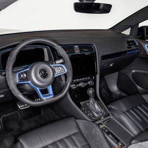 Photo intérieur Volkswagen Golf GTI First Decade Concept (2017)