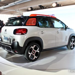 Photo 3/4 arrière Citroën C3 Aircross – Présentation à Paris