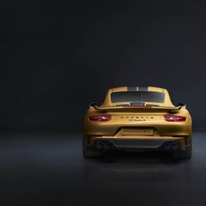 Photo face arrière Porsche 911 Turbo S Exclusive Series (2017)