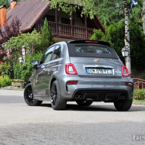 Photo 3/4 arrière Abarth 595 Pista (2017)