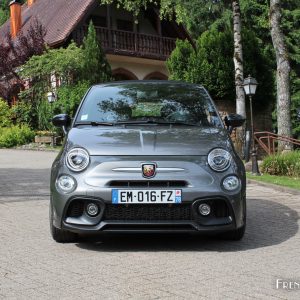 Photo face avant Abarth 595 Pista (2017)