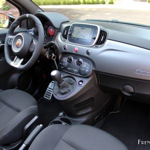 Photo intérieur Abarth 595 Pista (2017)