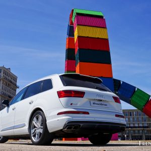 Photo 3/4 arrière Audi SQ7 TDI (2017)