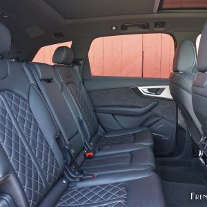 Photo banquette arrière cuir noir Audi SQ7 TDI (2017)