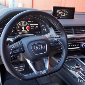 Photo volant cuir Audi SQ7 TDI (2017)