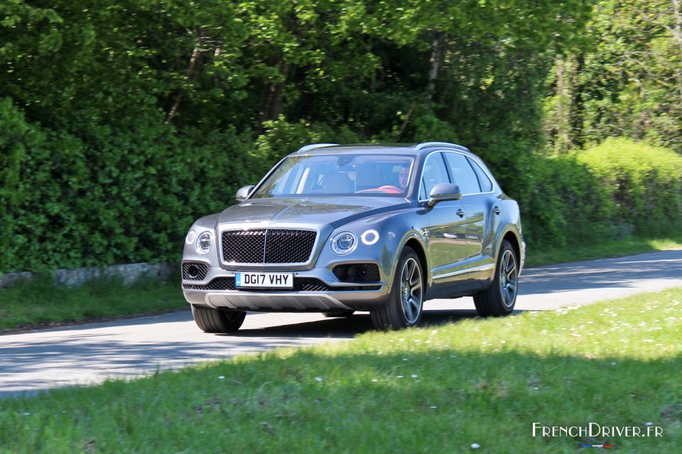 Photo essai route Bentley Bentayga V8 Diesel (2017)