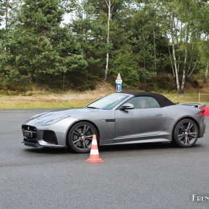 Photo essai piste Jaguar F-Type SVR (2017)