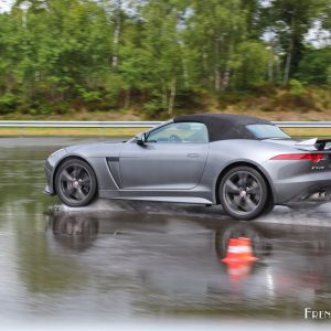 Photo essai piste Jaguar F-Type SVR (2017)