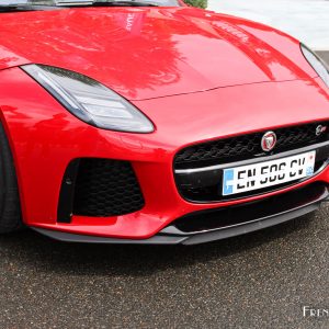 Photo bouclier avant Jaguar F-Type SVR (2017)