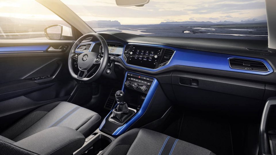 Photo intérieur bleu Volkswagen T-Roc (2017)