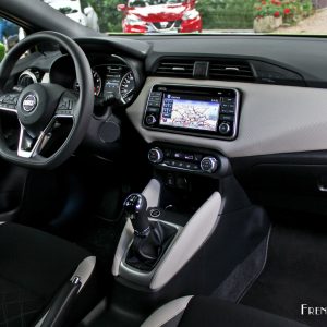 Photo intérieur Nissan Micra V (2017)