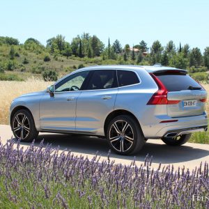 Photo 3/4 arrière Volvo XC60 (2017)