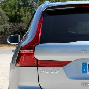 Photo feu arrière LED Volvo XC60 (2017)