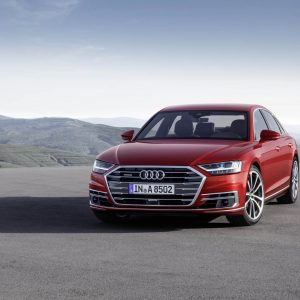 Photo 3/4 avant statique Audi A8 (2017)