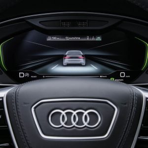 Photo combiné compteurs Audi A8 (2017)