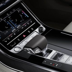 Photo pommeau boîte automatique Audi A8 (2017)