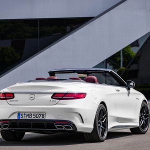 Photo 3/4 arrière Mercedes-AMG S 63 Cabriolet restylée (2017)