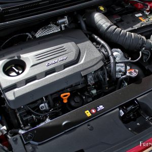 Photo moteur diesel 1.6 CRDi 110 ch Kia Stonic (2017)