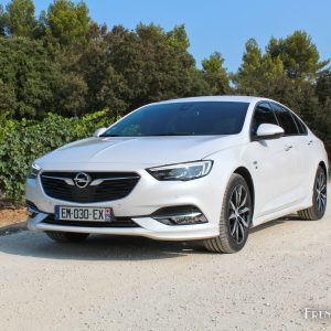 Photo 3/4 avant statique Opel Insignia Grand Sport (2017)