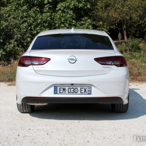 Photo face arrière Opel Insignia Grand Sport (2017)