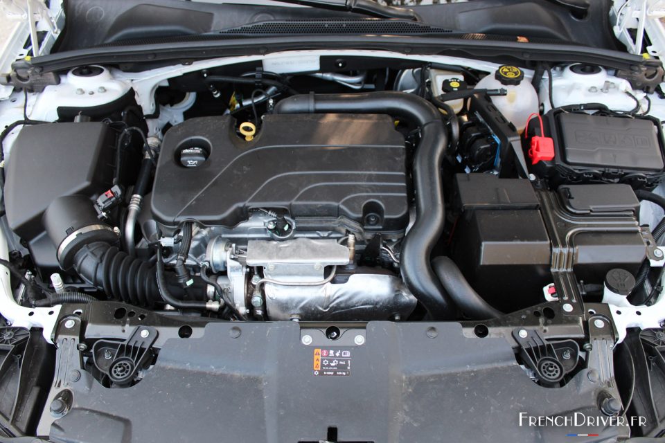 Photo moteur essence 1.5 Turbo 165 ch Opel Insignia Grand Sport