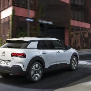 Photo 3/4 arrière Citroën C4 Cactus restylée Blanc Perle Nacr