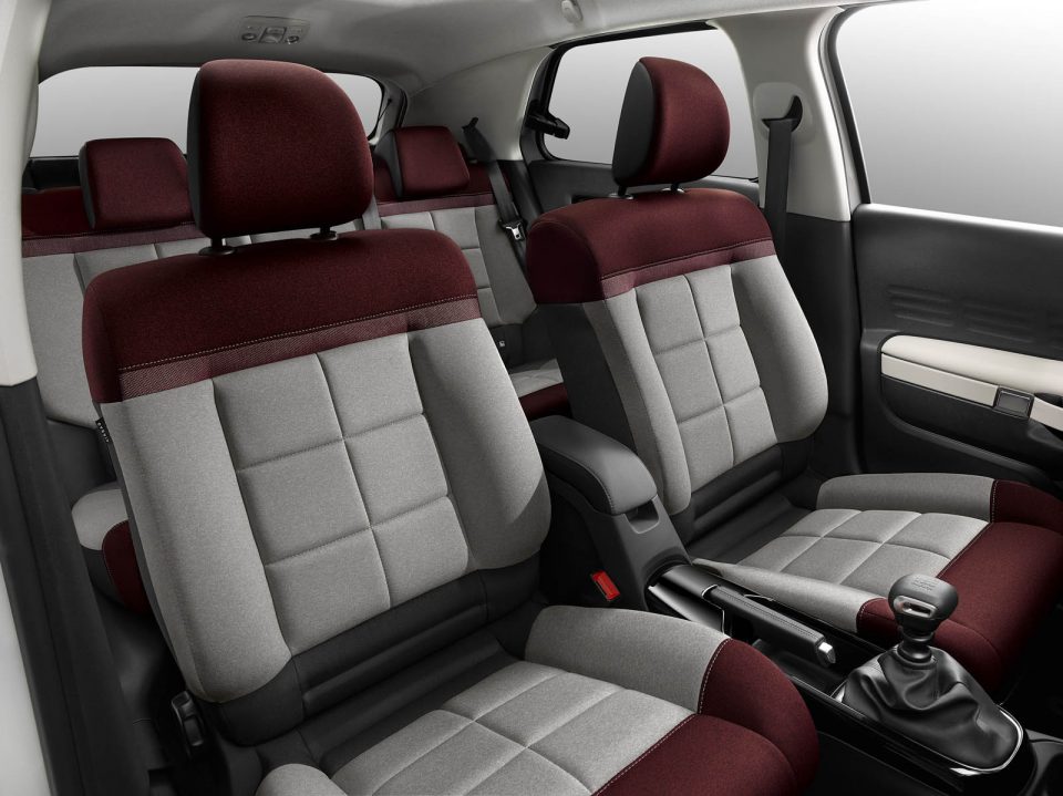 Photo intérieur tissu Metropolitan Red Citroën C4 Cactus restylée (2018)