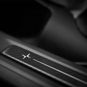Photo seuil de porte carbone Volvo Polestar 1 (2017)