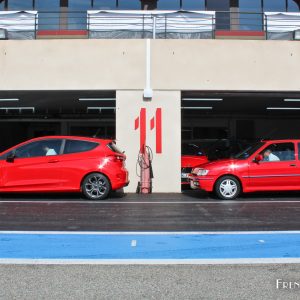 Photo profil Ford Fiesta VII ST Line (2017) et Fiesta XR2i (1992