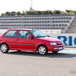 Photo essai Ford Fiesta XR2i (1992)