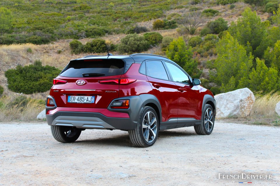 Photo 3/4 arrière Hyundai Kona (2017)